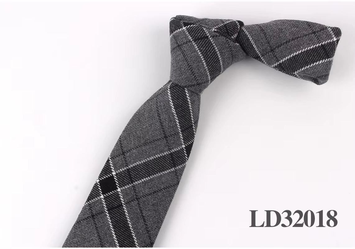 New Plaid Cotton Ties Skinny Causal Neck Tie for Men Suits Mens Slim Necktie for Business Cravats 7Cm Width Groom Neckties