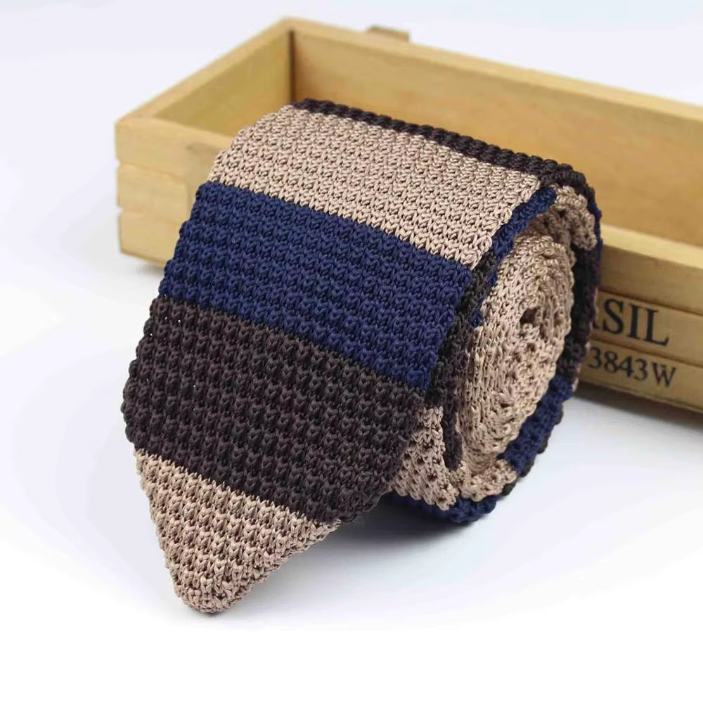 New Knitted Necktie Knit Leisure Triangle Striped Tie Normal Sharp Corner Neck Ties Men Classic Woven Designer Cravat