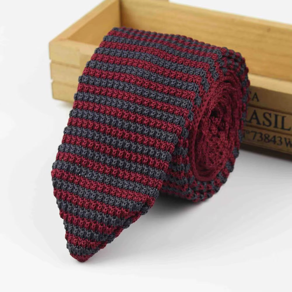 New Knitted Necktie Knit Leisure Triangle Striped Tie Normal Sharp Corner Neck Ties Men Classic Woven Designer Cravat