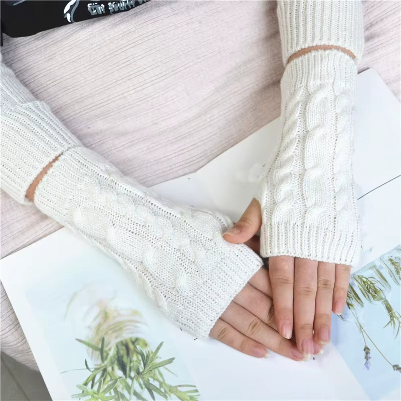 Hot Sale Winter Warm Women Arm Warmer Faux Fur Soft Elastic Wrist Slap on Cuffs Arm Warmer Plush Thicken Accessories Gray White