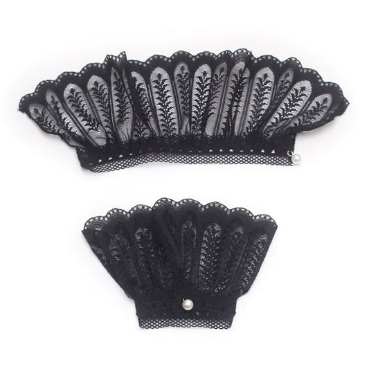 2Pcs/Pair Women Girls Fake Flare Sleeves Floral Lace Pleated Ruched False Cuffs Sweater Wrist Warmers with Faux Pearl Button